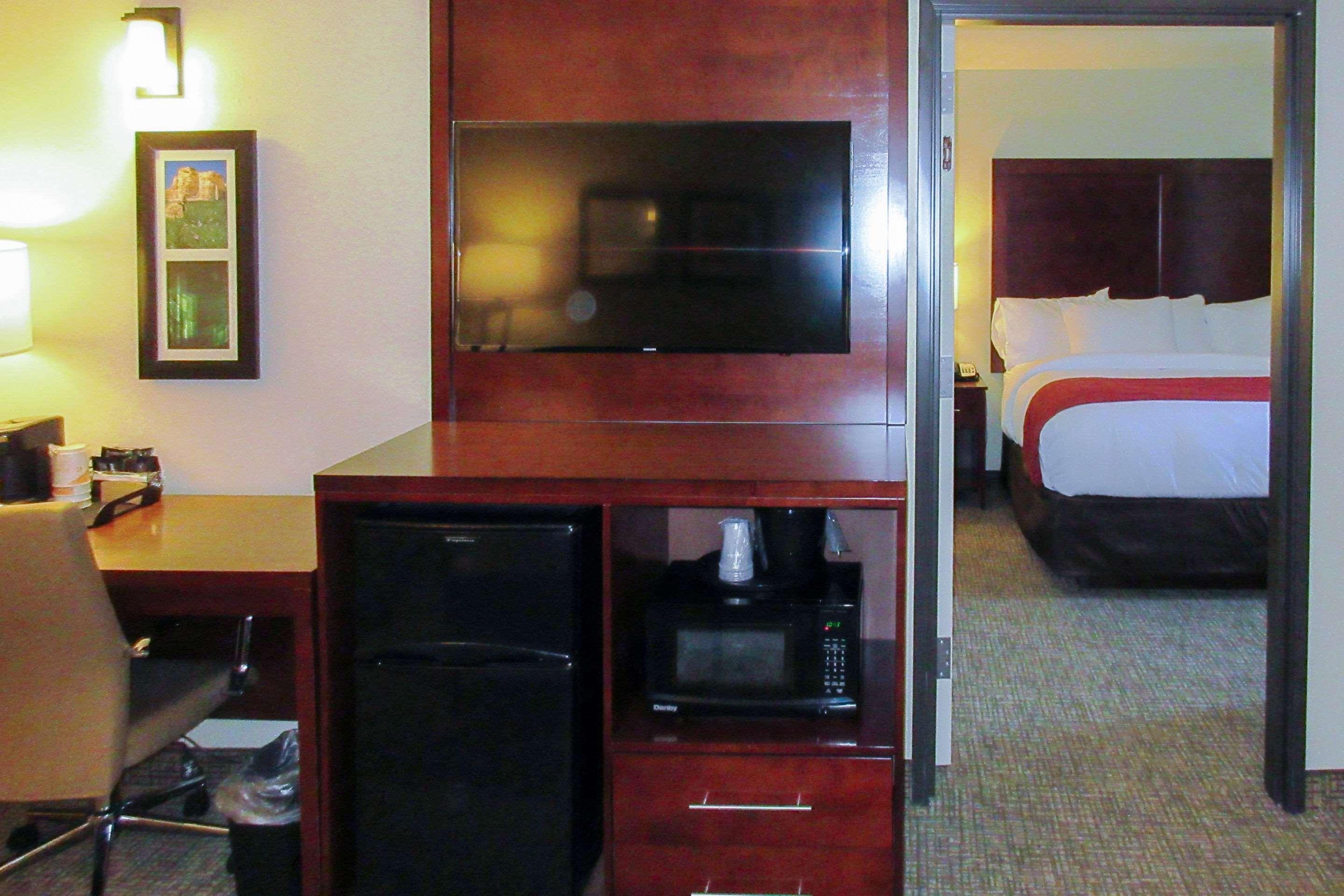 Comfort Inn Bonner Springs Kansas City Екстер'єр фото
