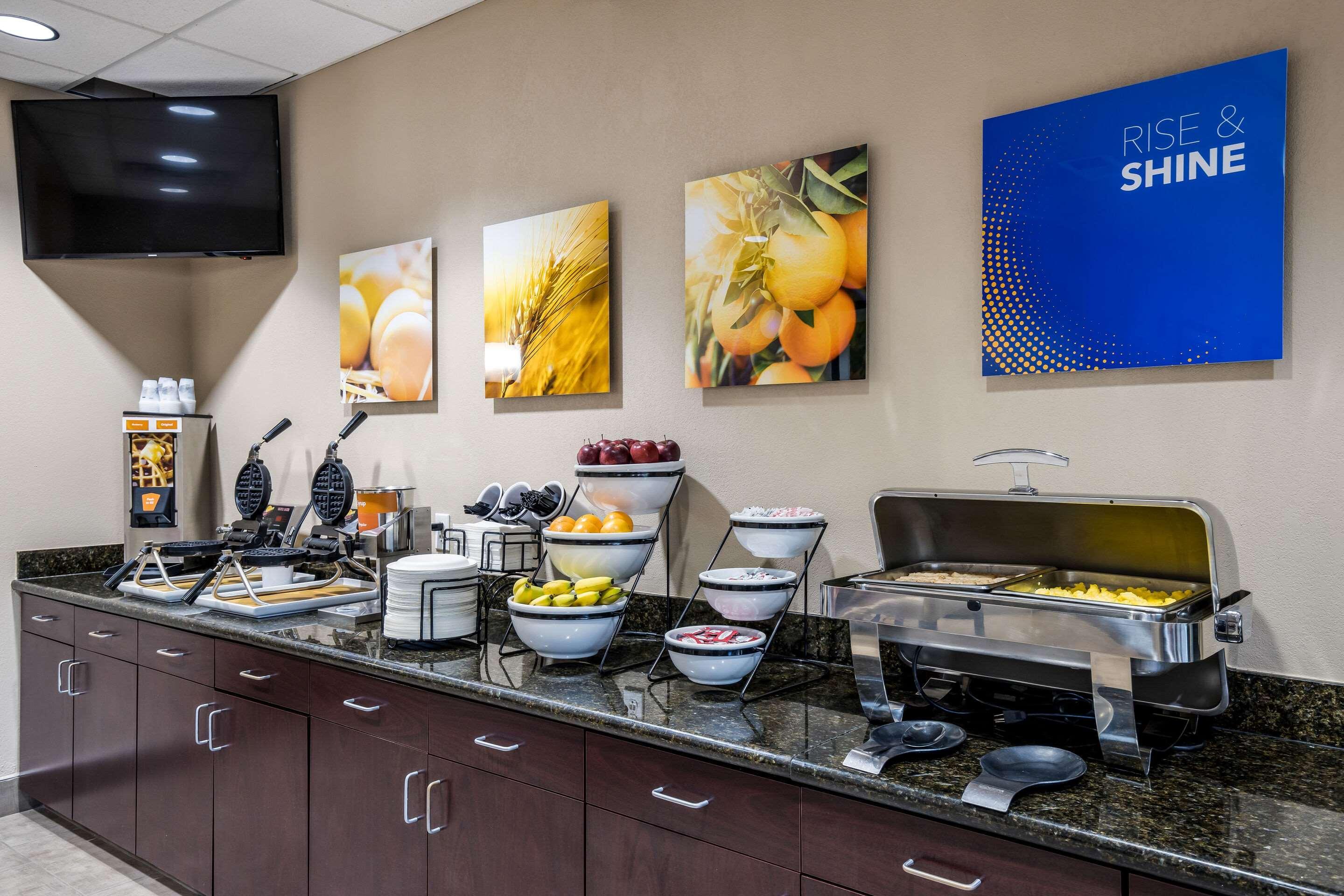 Comfort Inn Bonner Springs Kansas City Екстер'єр фото