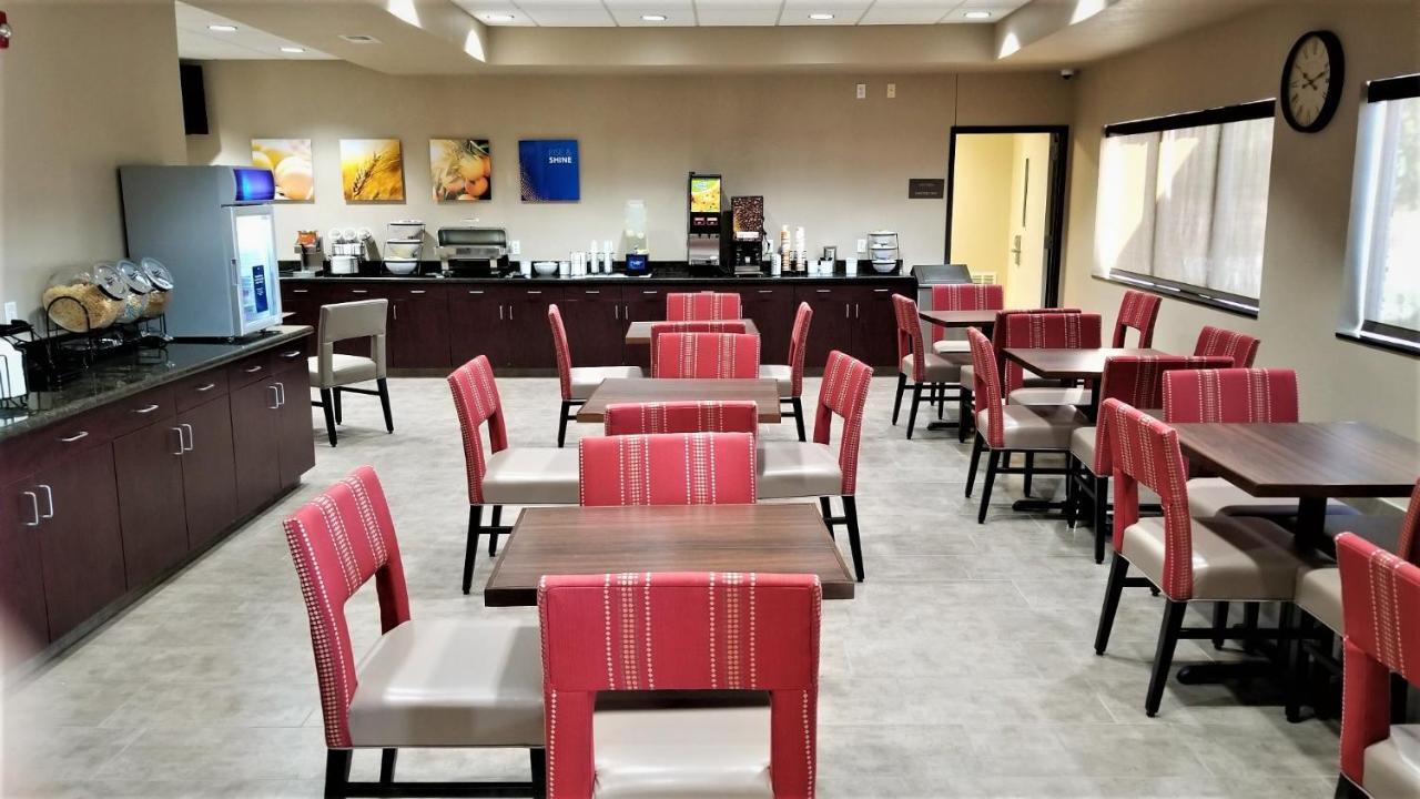 Comfort Inn Bonner Springs Kansas City Екстер'єр фото